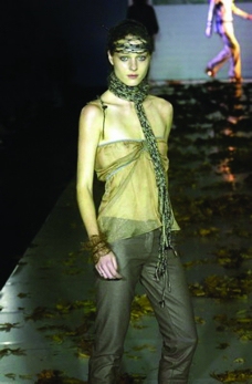 里约热内卢2004女装秋冬新品发布会伦敦2004女装秋冬新品发布会0195