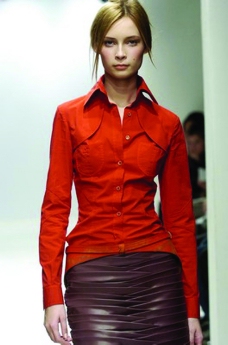 米兰2004女装秋冬新品发布会0125