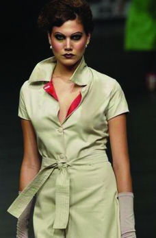 里约热内卢2004女装秋冬新品发布会0088