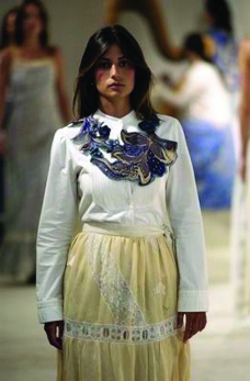米兰2004女装秋冬新品发布会里约热内卢2004女装秋冬新品发布会0003