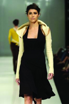 米兰2004女装秋冬新品发布会里约热内卢2004女装秋冬新品发布会0071